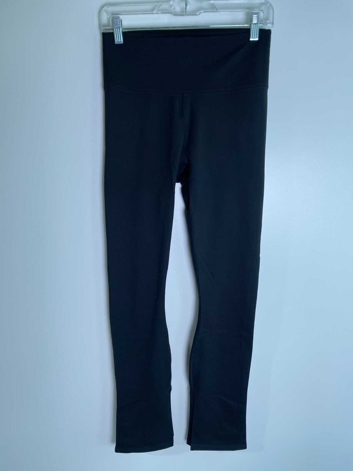 Fabletics Women's M Define PowerHold Split Hem Flare Pant Black LX139582 Legging