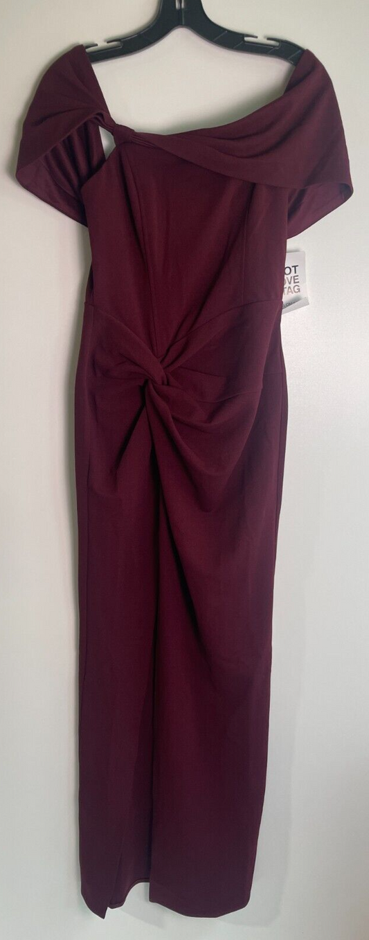 TNFC Womens 8 Bardot Twist Front Maxi Dress W/ Pleat Burgundy Off Shoulder