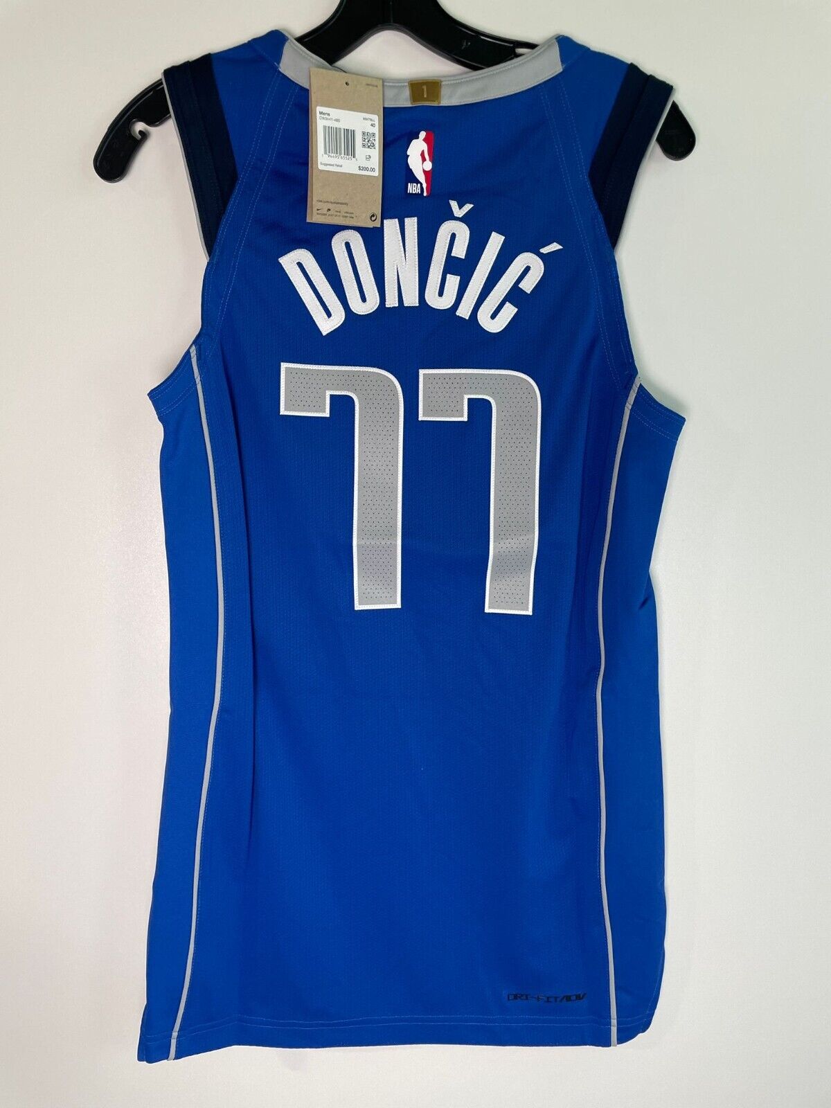 Luka Doncic Men 40 Dallas Mavericks Icon Edition 2020 Jersey NBA Nike CW3441-485