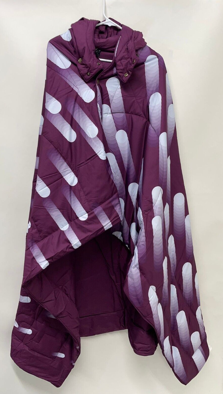 Voited Recycled Ripstop Travel Blanket 50x70 Wearable Camping Clevertech Purple