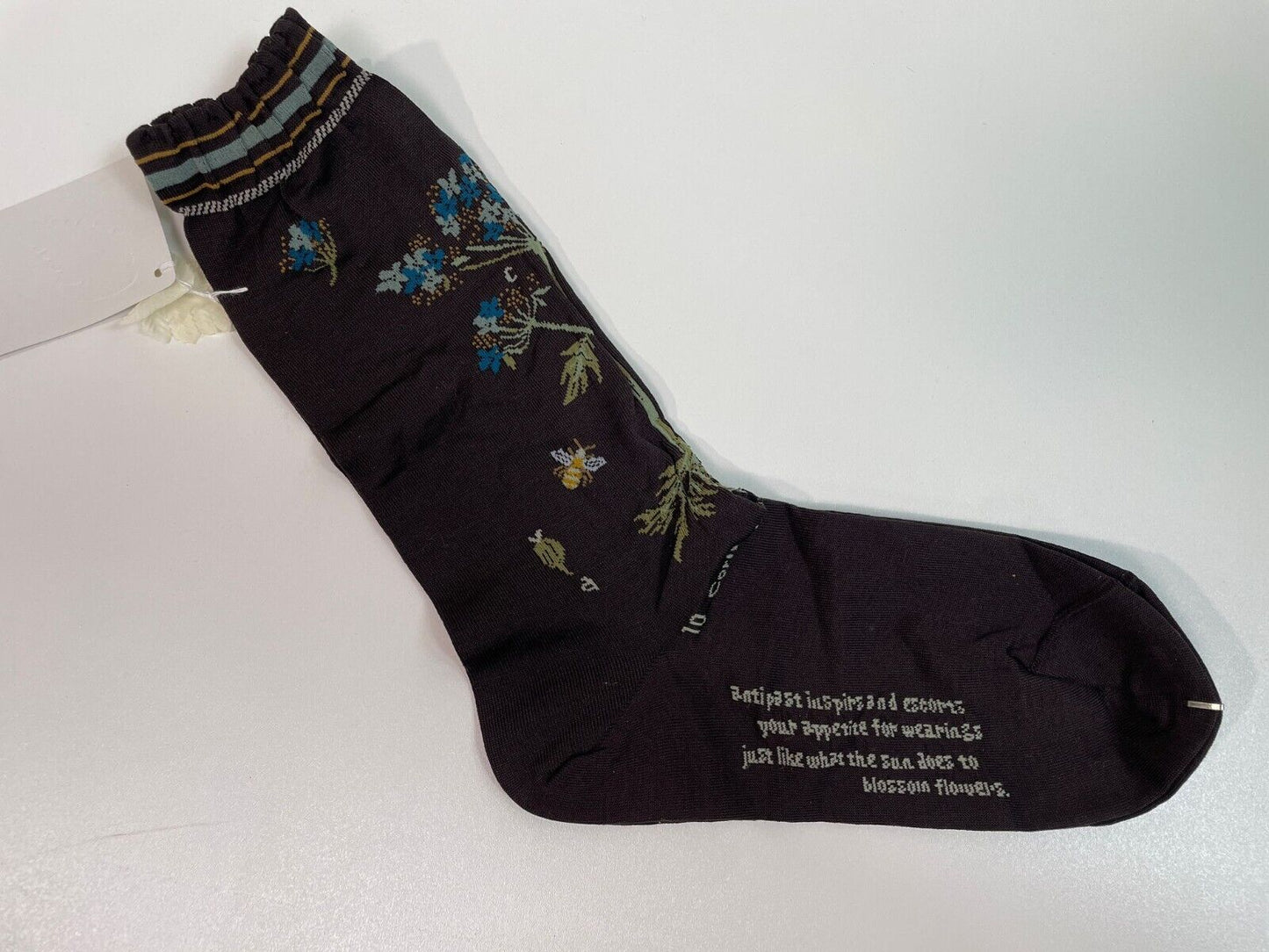 Antipast Womens KT-155 Dark Brown Floral Calf High Socks Coriander Sativum