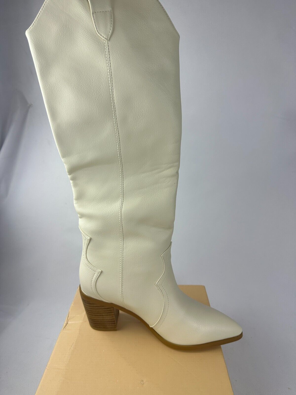 Billini Womens 9 Novena White Knee High Western Boots Block Heel Pointed Toe