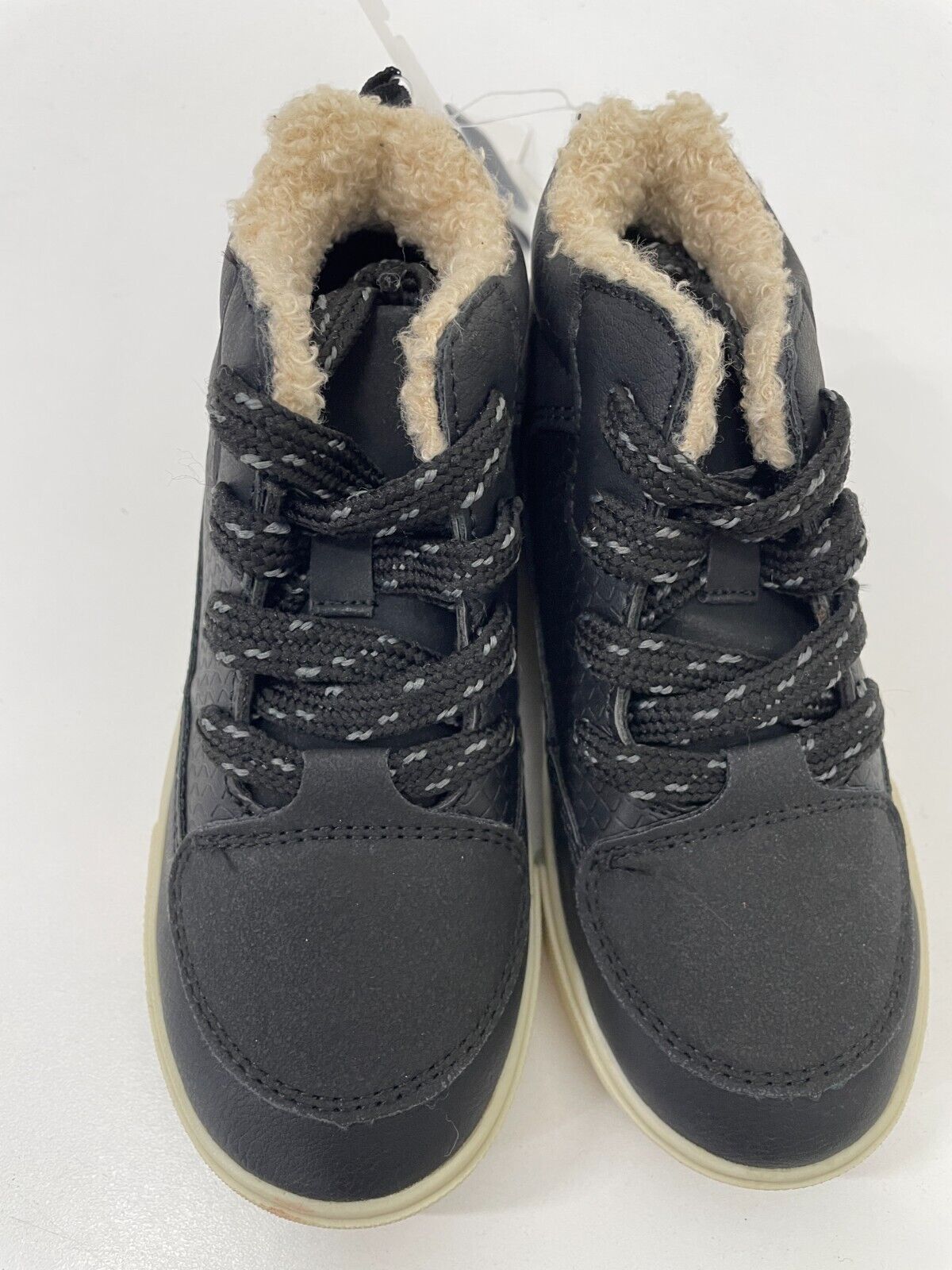 OshKosh B'gosh Toddler 9 Sherpa Detail Lace-Up Sneakers Black Faux Leather NEW