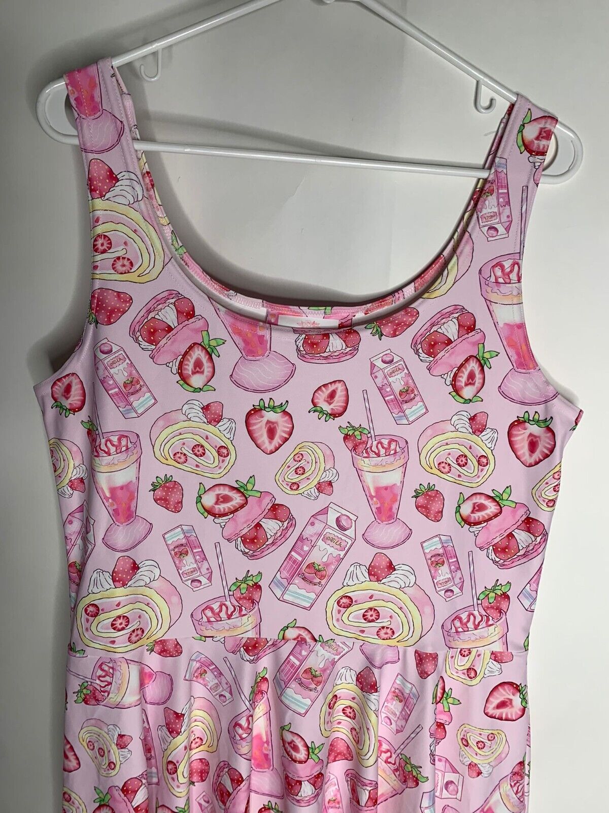 Koibito Womens XL Strawberry Milkshake Skater Dress Fit Flare Sleeveless Kawaii