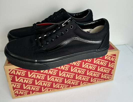 Vans Men's 8 Old Skool Black Casual Skateboarding Sneaker Shoe VN000D3HBKA