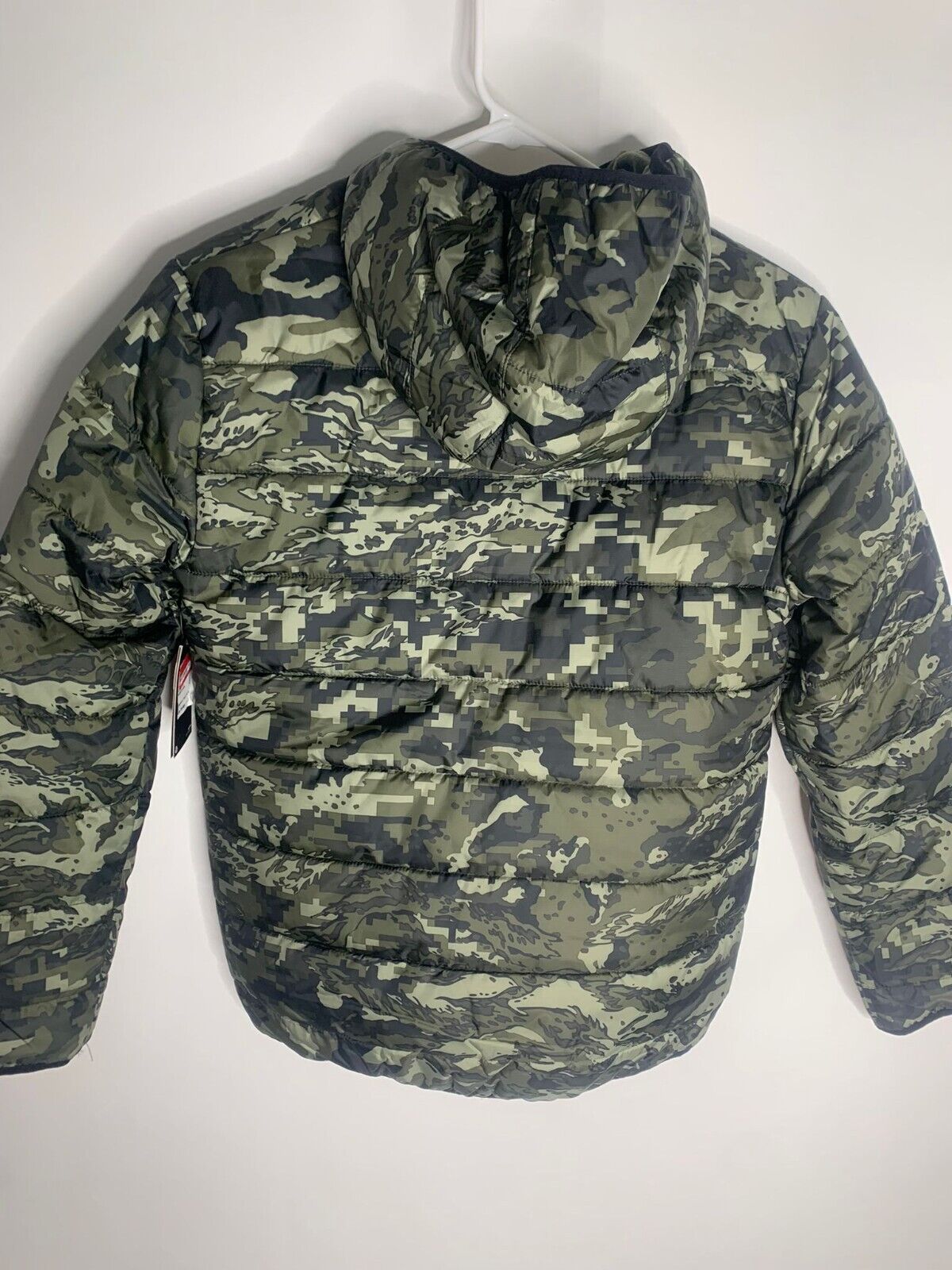 Under Armour Youth Boys Kids Camo Black Reversible Pronto Puffer Jacket Fleece