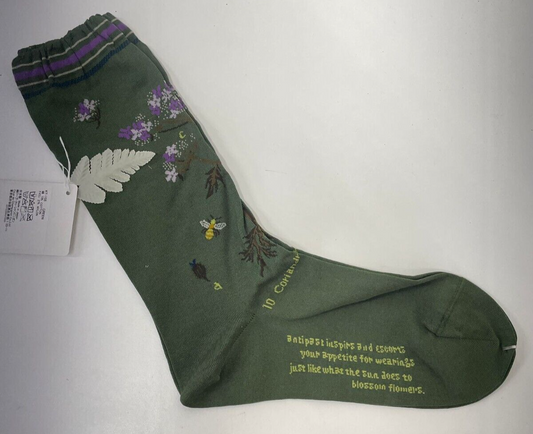 Antipast Womens KT-155 Green Floral Calf High Socks Coriander Sativum