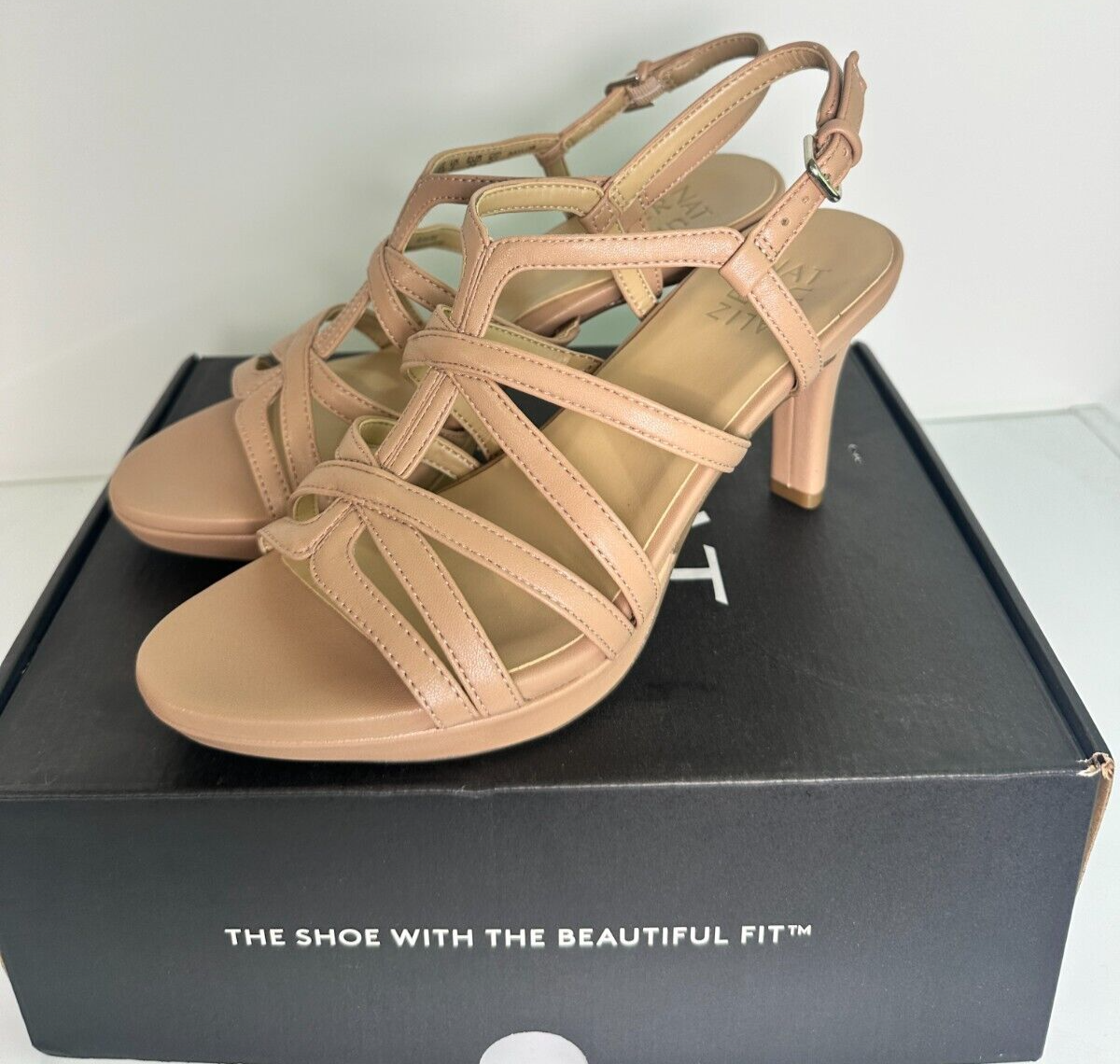 Naturalizer Women's 7.5 Wide Heel Baylor Dress Sandals Creme Brulee Nude H1868S2