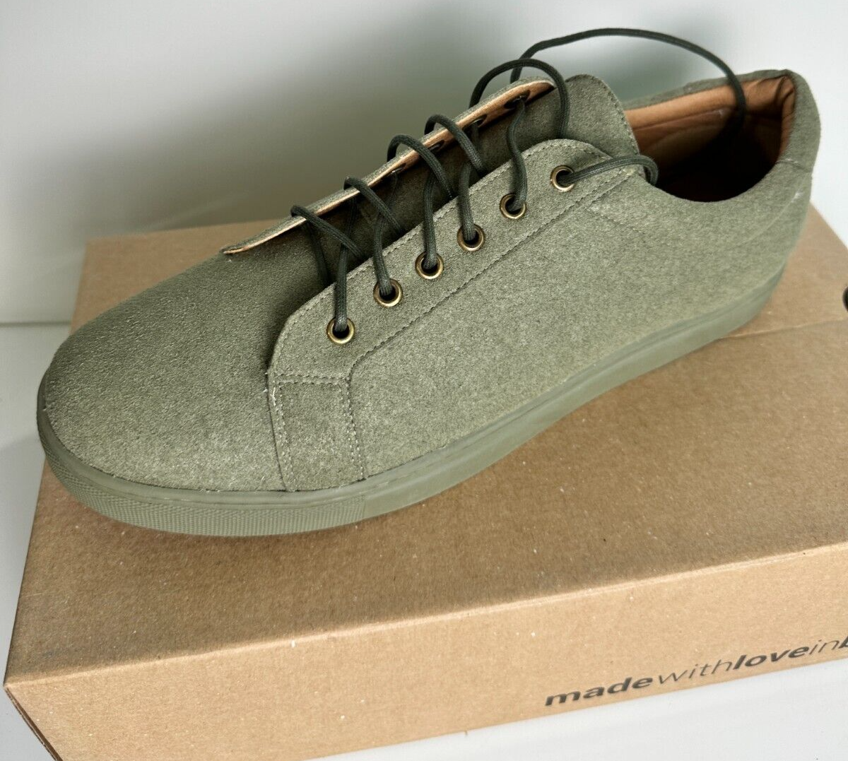 Ahimsa Men's 13 772 Vegan Suede Lifestyle Casual Sneaker Olive Green A26140A-16