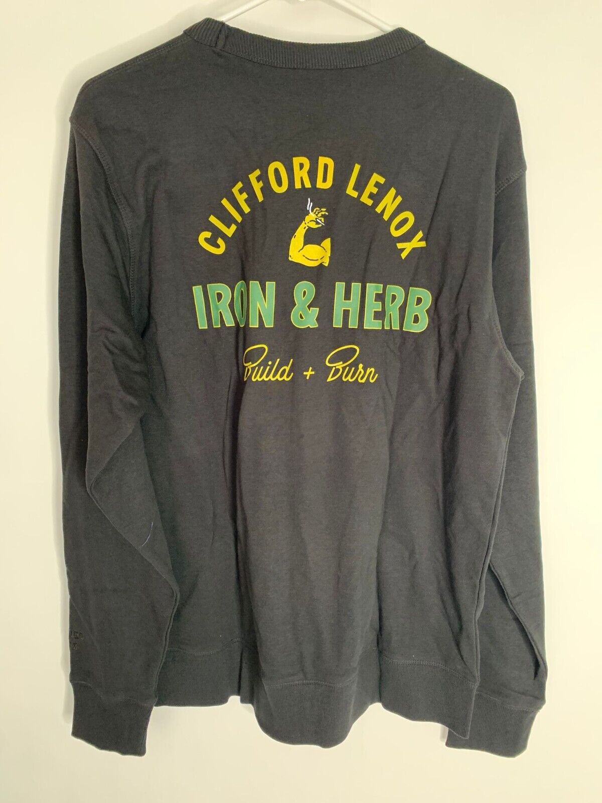 Clifford Lenox Adult Mens M Build & Burn Core Crewneck Sweatshirt Pullover