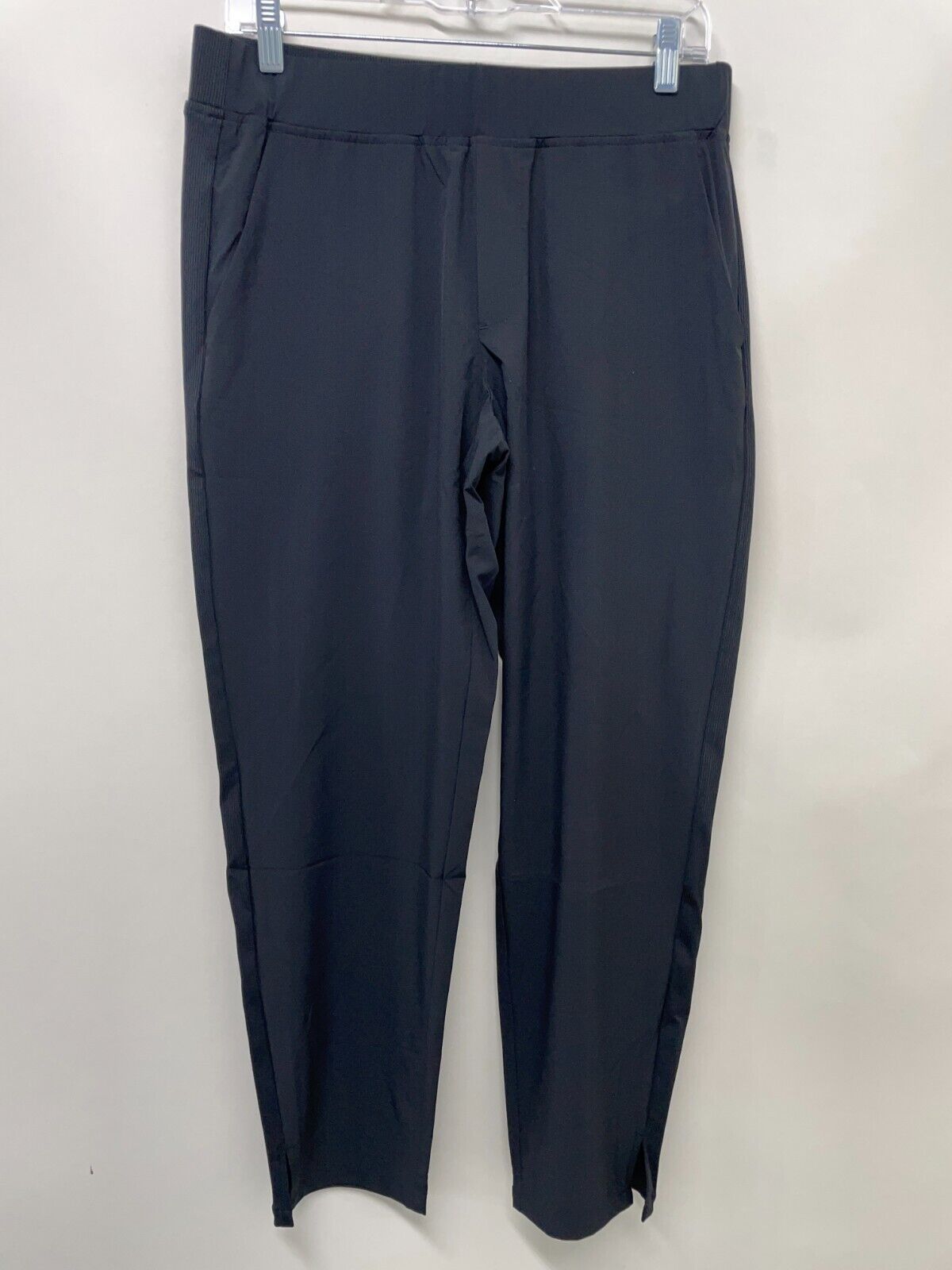 Quince Womens M Performance Tech Ankle Commuter Pants Black Tapered Pull On