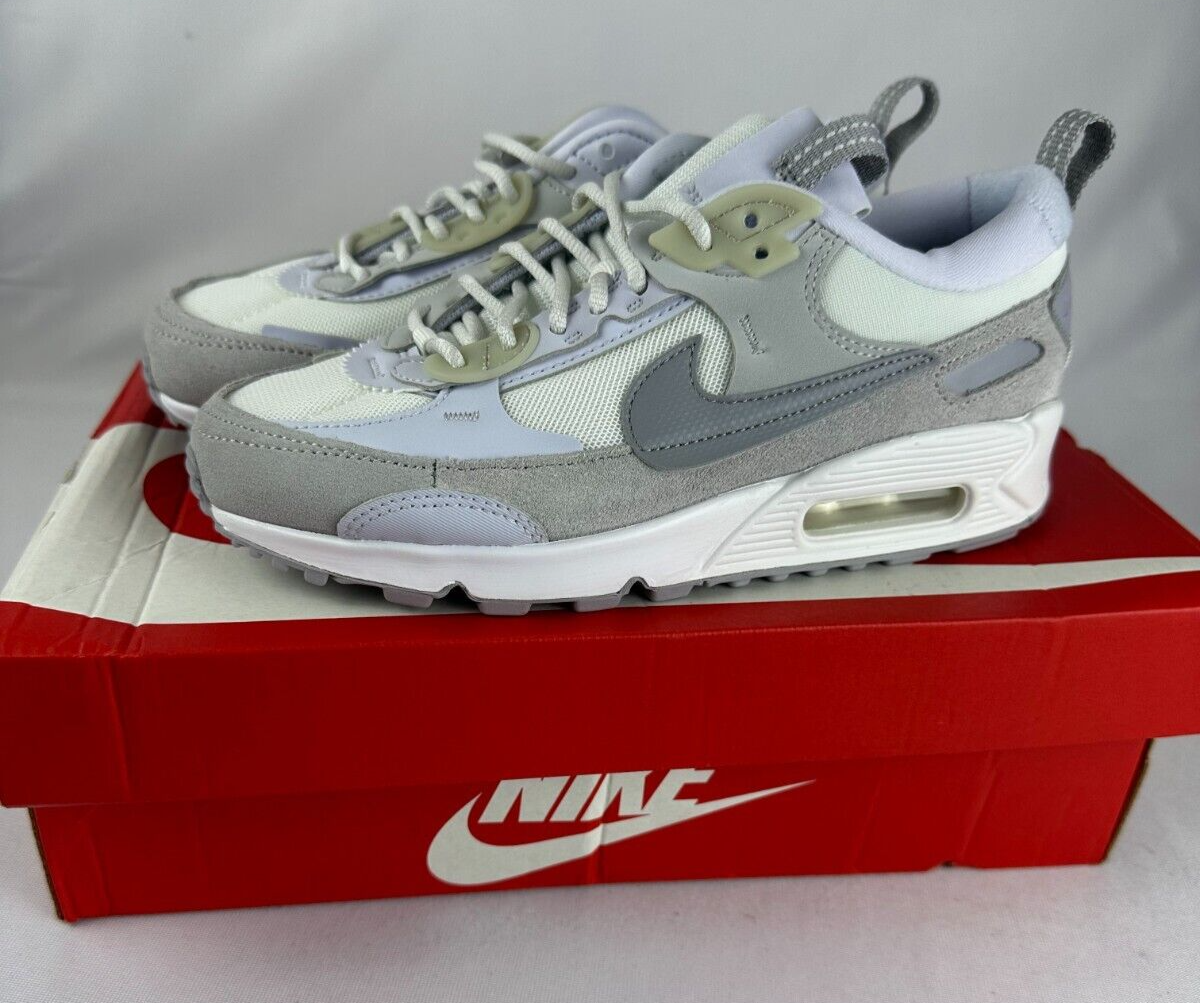 Nike Womens 6 Air Max 90 Futura 'White Pure Platinum' Running Shoes DM9922-103