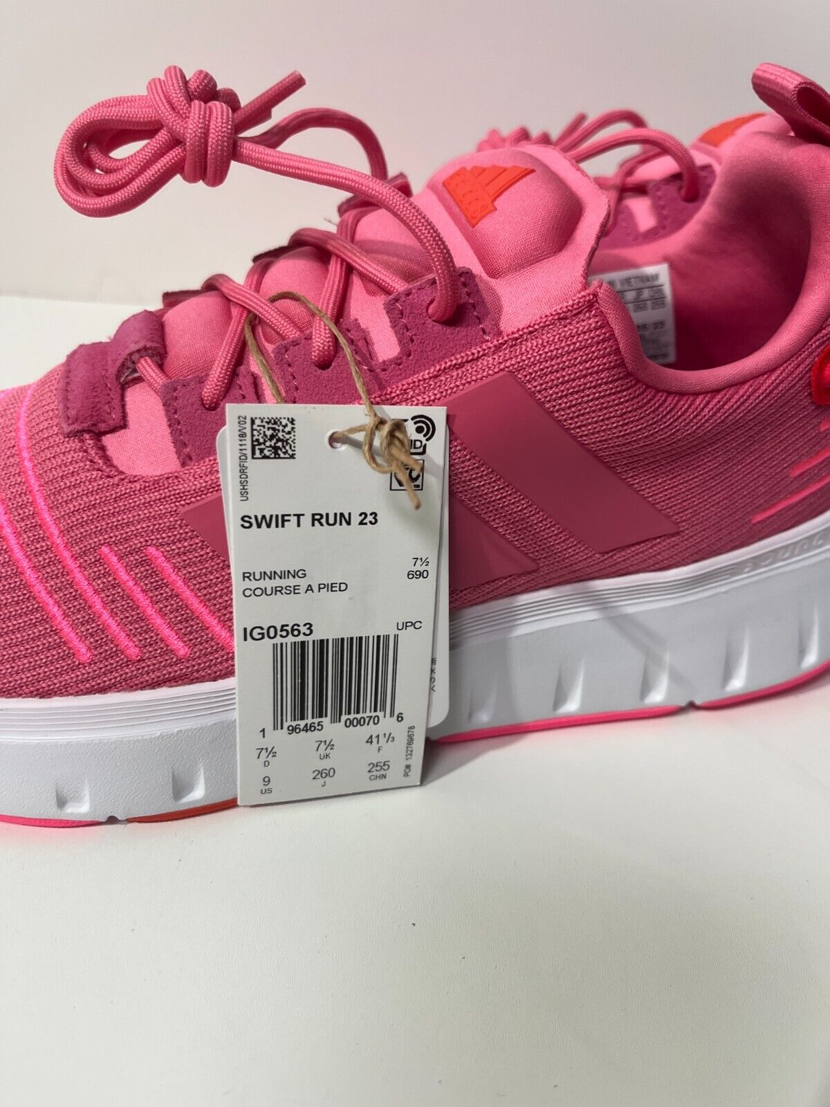 Adidas Women's 9 Swift Run 23 Lace Up Lifestyle Running Shoes Pink IG0563