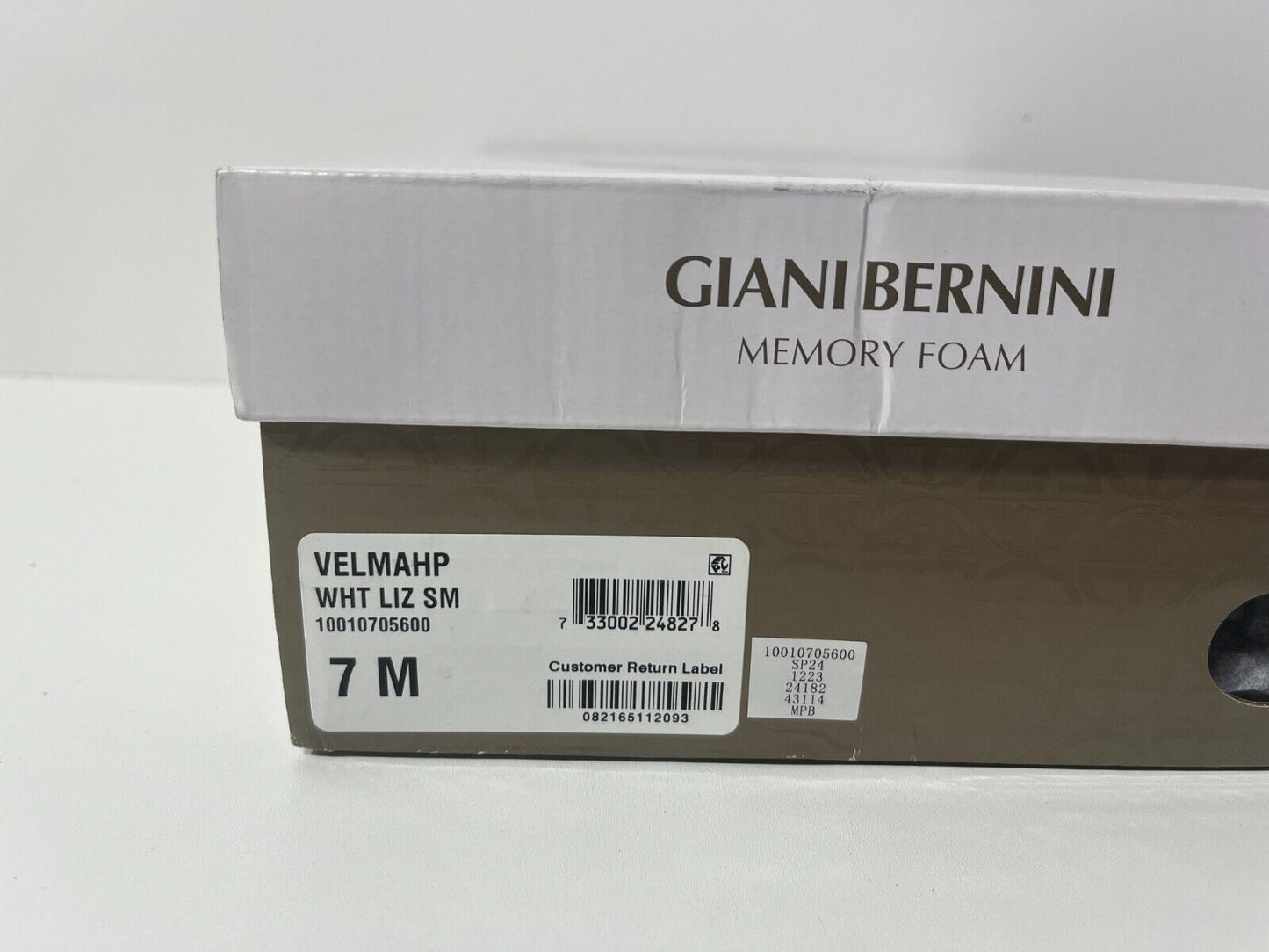 Giani Bernini Women's 7M Velmah Memory Foam Mary Jane Pump Heels White Lizard