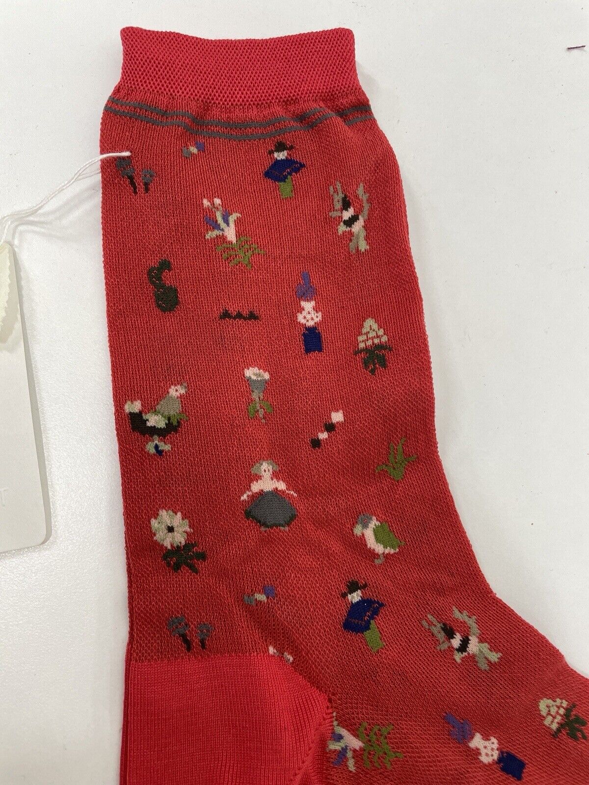 Antipast Women’s Adult AM-746 Printed Crew Socks Red Neat Tidy