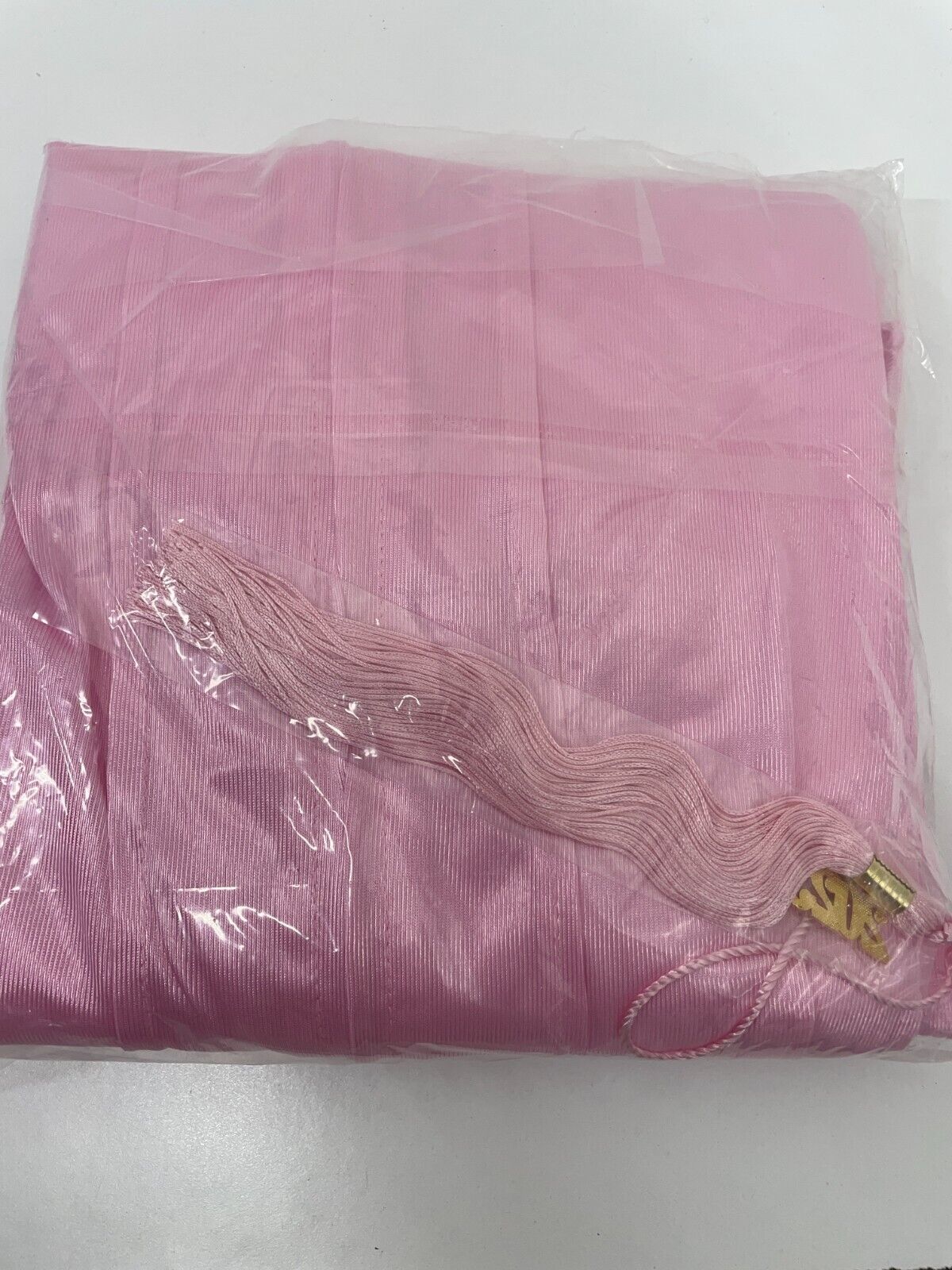 Dynamic Cap and Gown 5'6"-5'8"FF Pink 51FF W/ Tassel High School Graduation