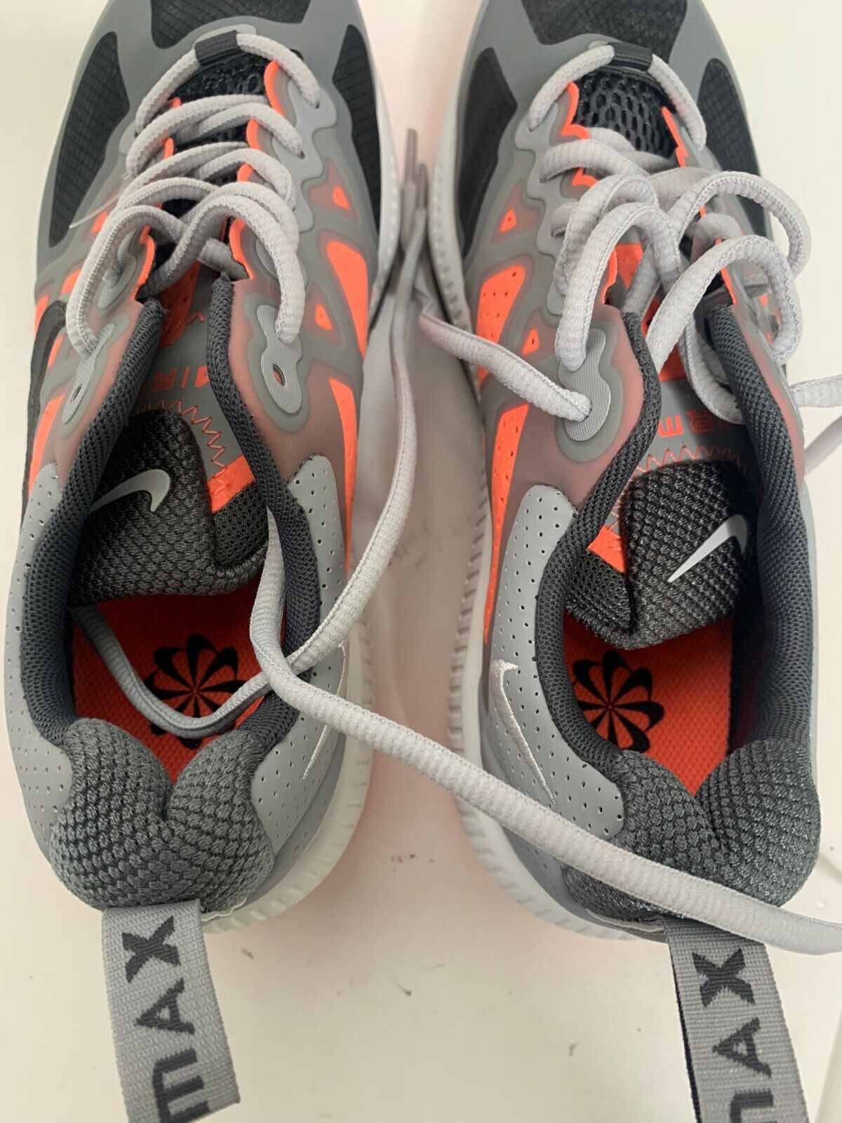 Nike Big Kids 5.5Y Air Max Genome GS CZ4652 Running Athletic Sneaker Shoes Mango